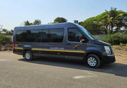 17 Seater Tempo Traveller Rental